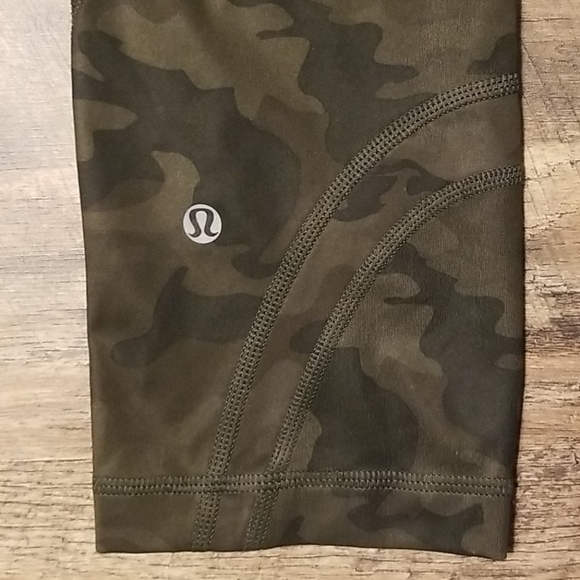 Lululemon capri leggings - Picture 6 of 6